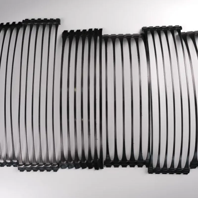 Uniaxial-Strhetc-Geogrid2.jpg